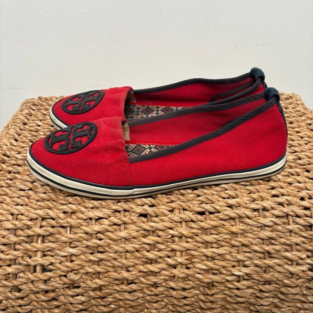 Tory Burch Red Flats with Black Accents - Picture 4 of 11